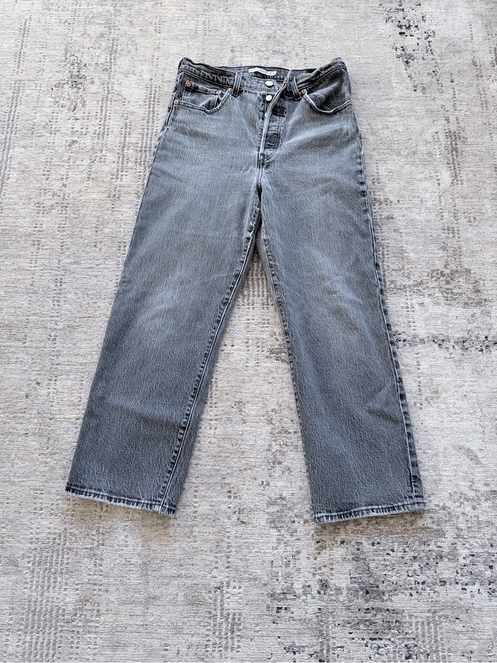 Levi's Women's Straight Leg Jeans in Faded Gray-Blue